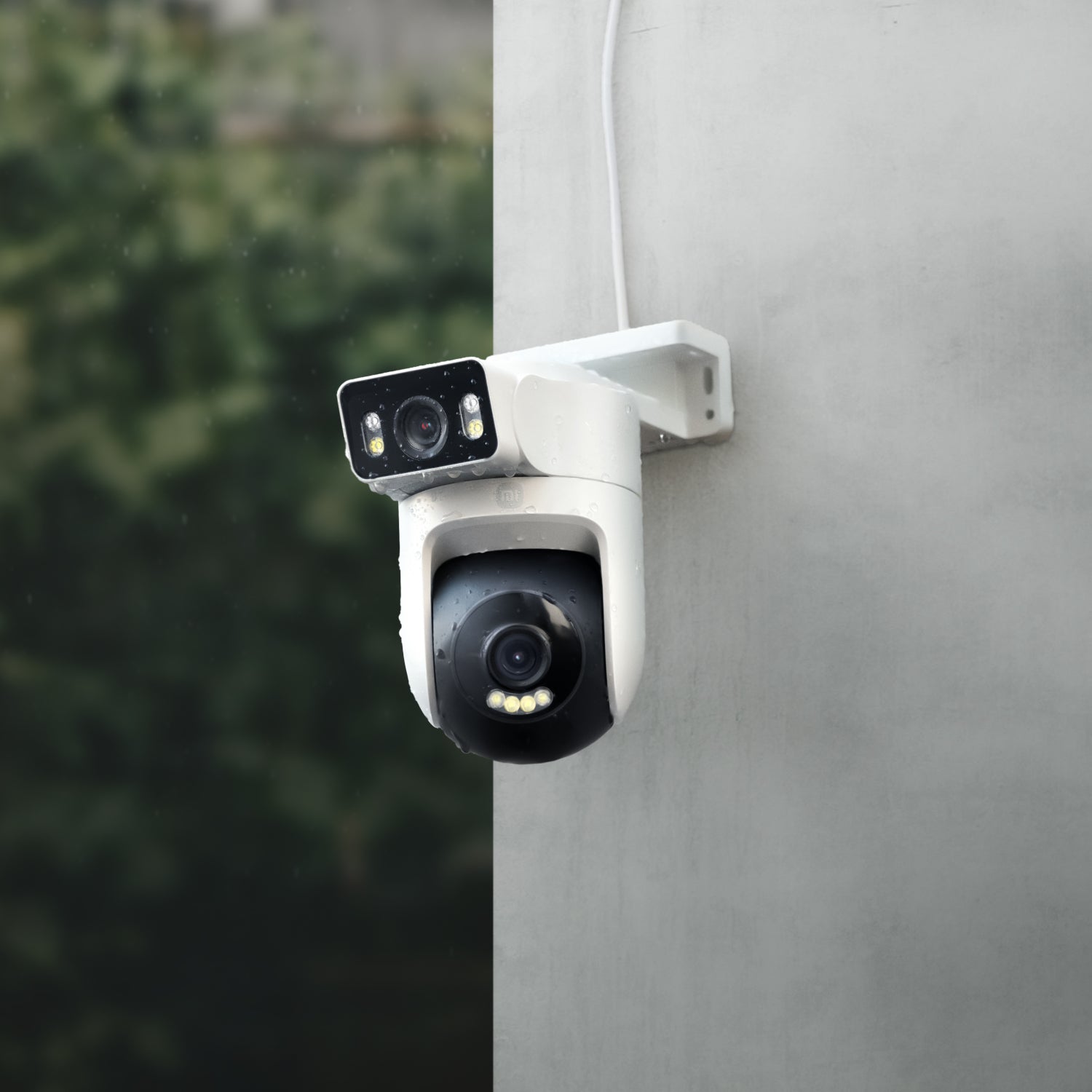 Xiaomi CW500 Dual Outdoor 2.5K Wi-Fi 6 Smart Security Camera – White