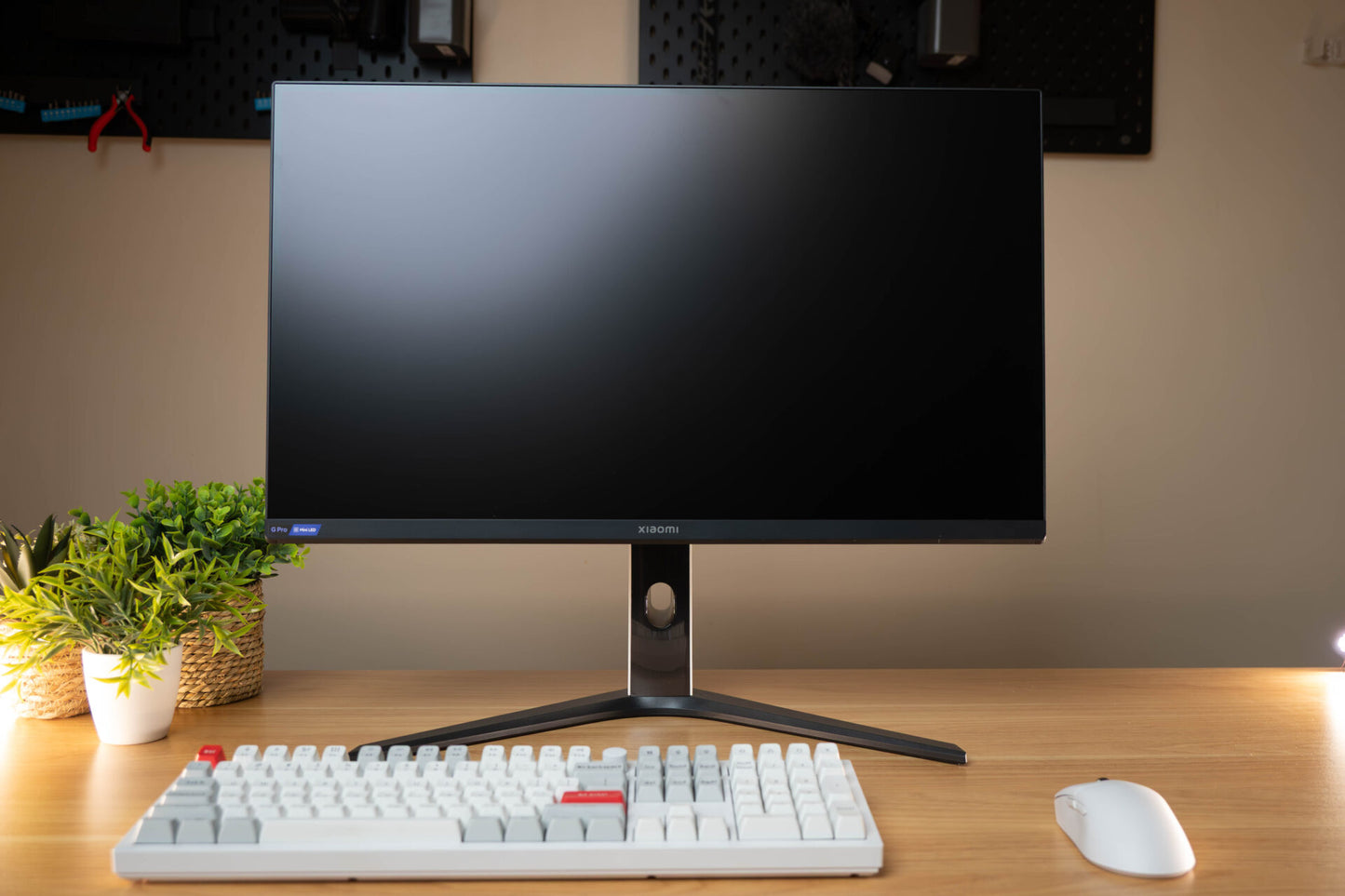 Xiaomi G Pro 27i 27" 2K 1440p Mini LED IPS Gaming Monitor (180Hz, 1ms)