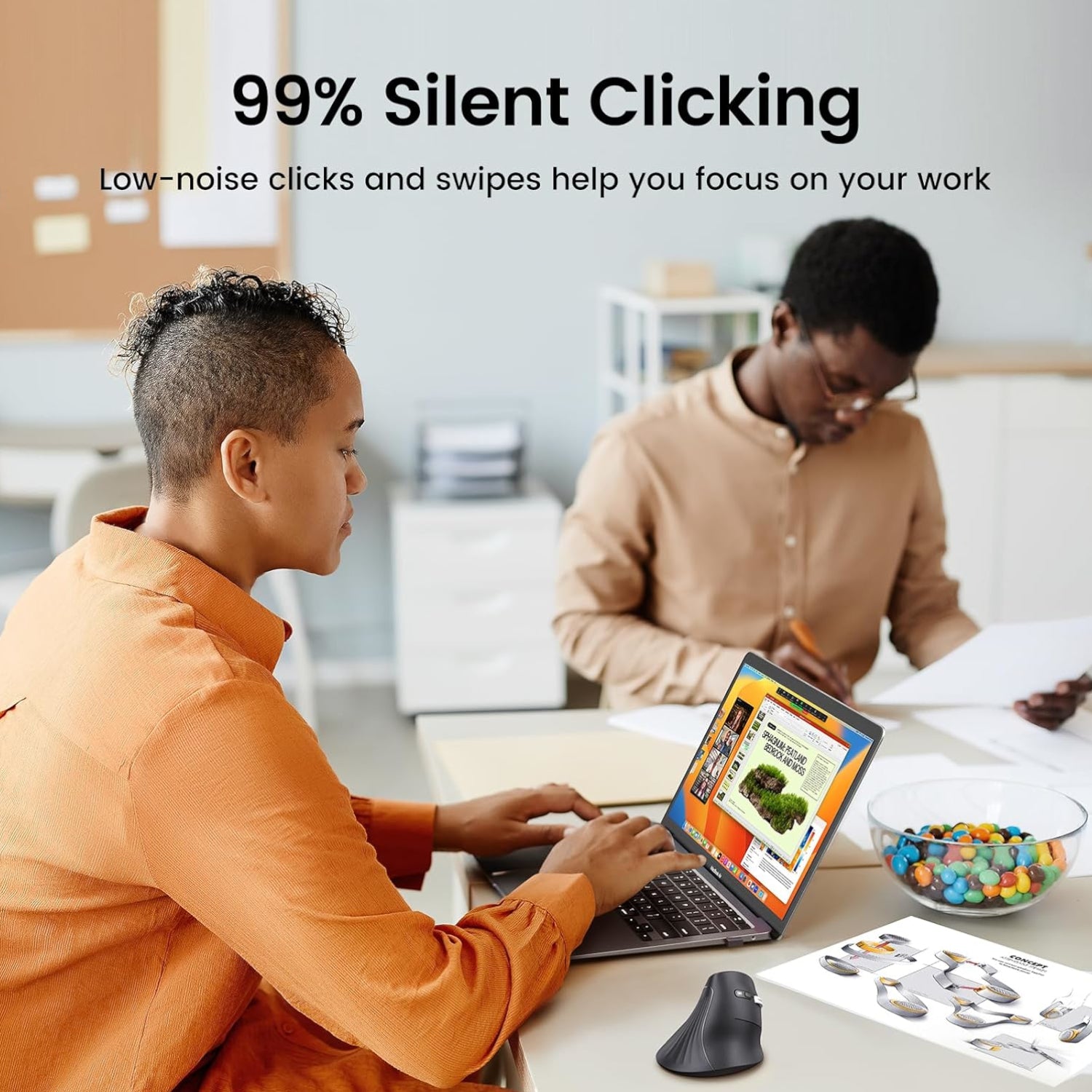 UGREEN Multi-Mode Vertical Mouse Bluetooth and 2.4G Wireless–Black